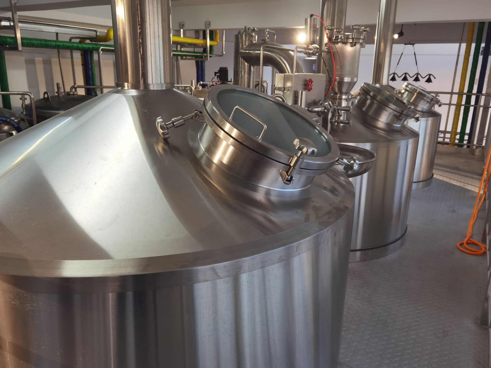 Commercial-Automated-Brewing-System