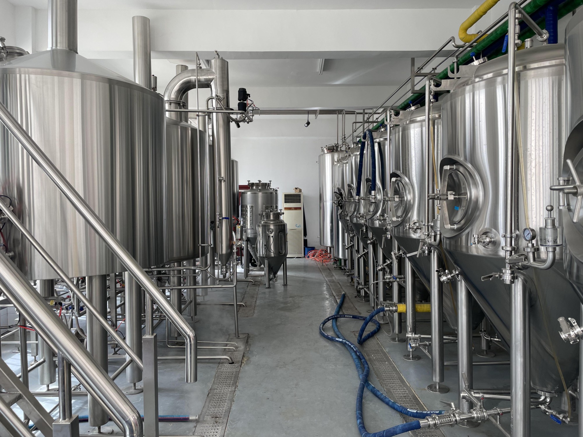 Full Automatic Brewery Equipment 