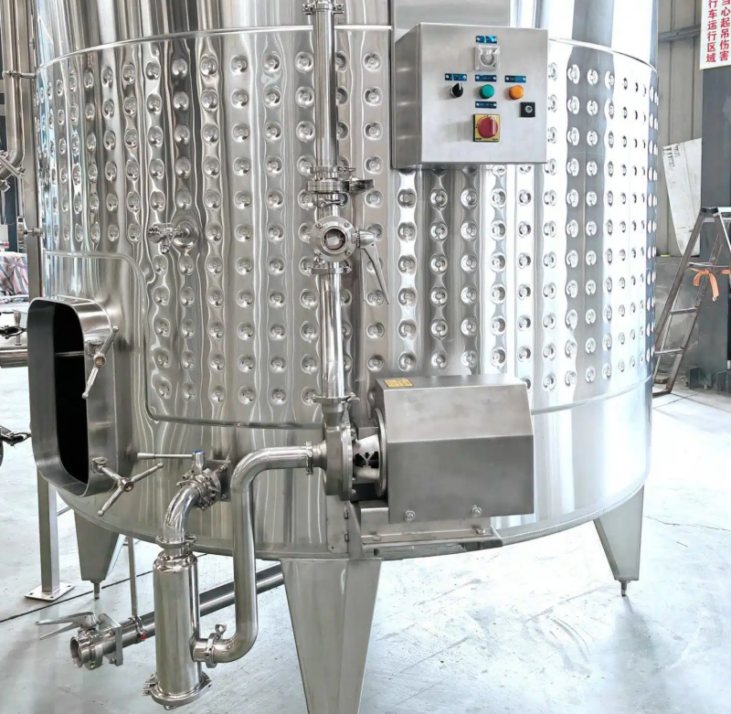 Pump-over Wine Fermenter Tank