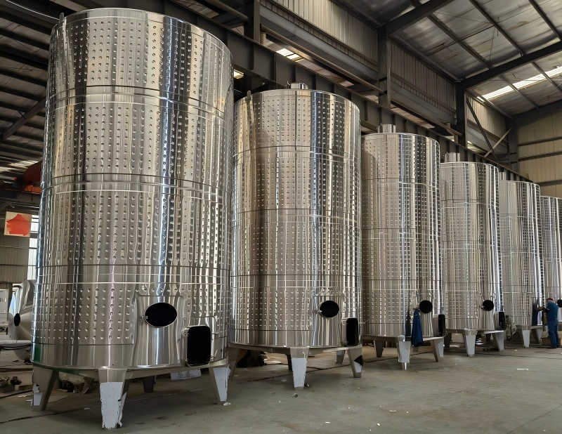 Wine Fermentation/Storage Tank