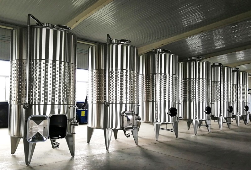 Wine Fermentation/Storage Tank